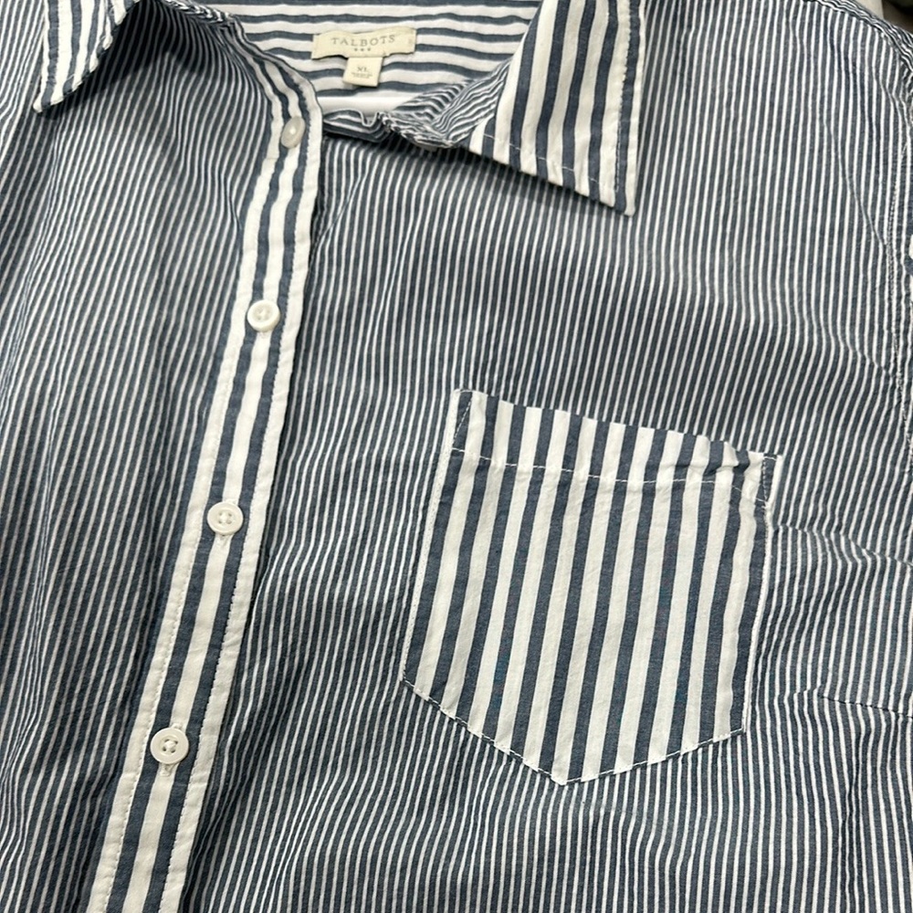 Talbots Polo Button Down - Picture 3 of 4